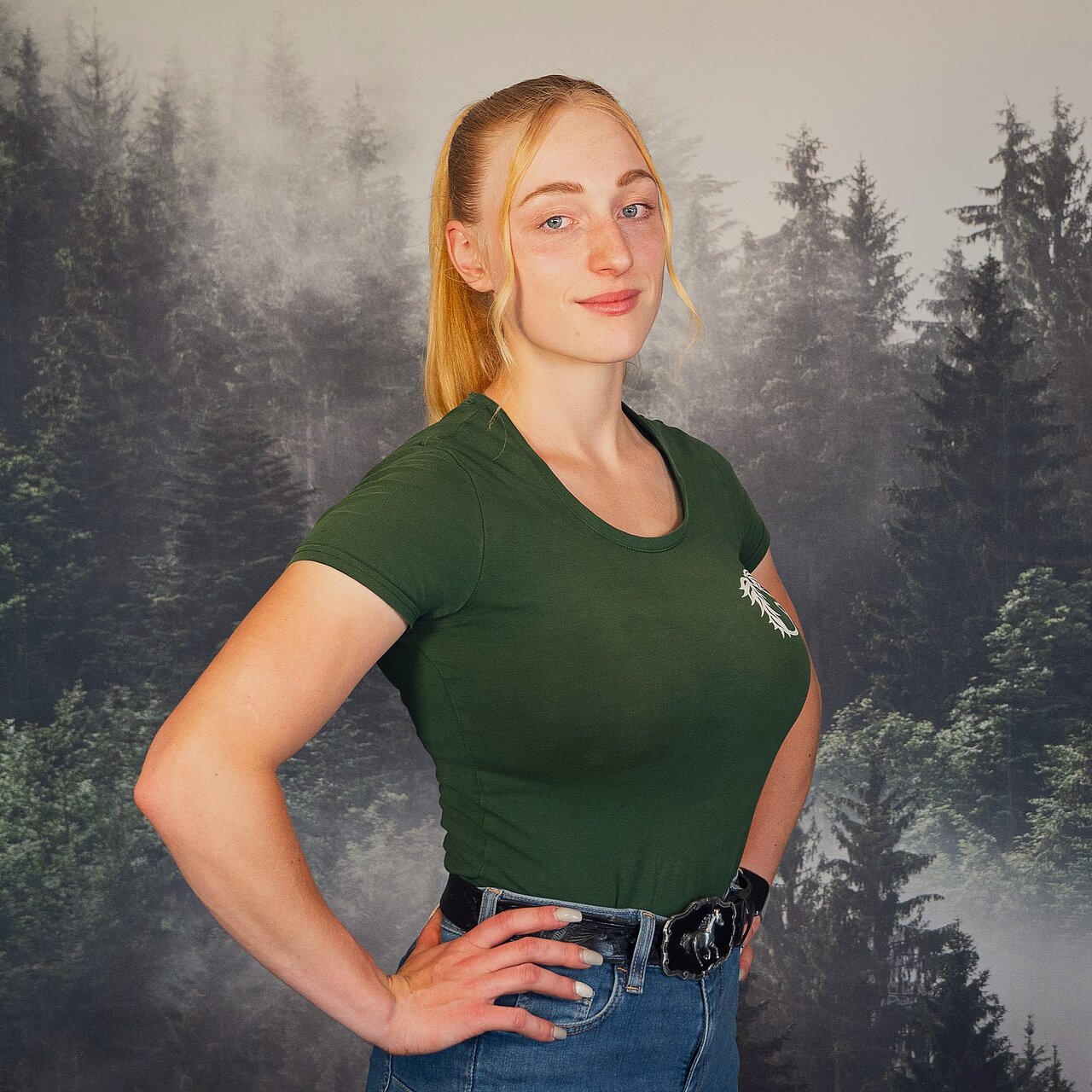 Lea Marie Spitzer Portrait Lea Marie Spitzer - Mitarbeiterin Ponyhof