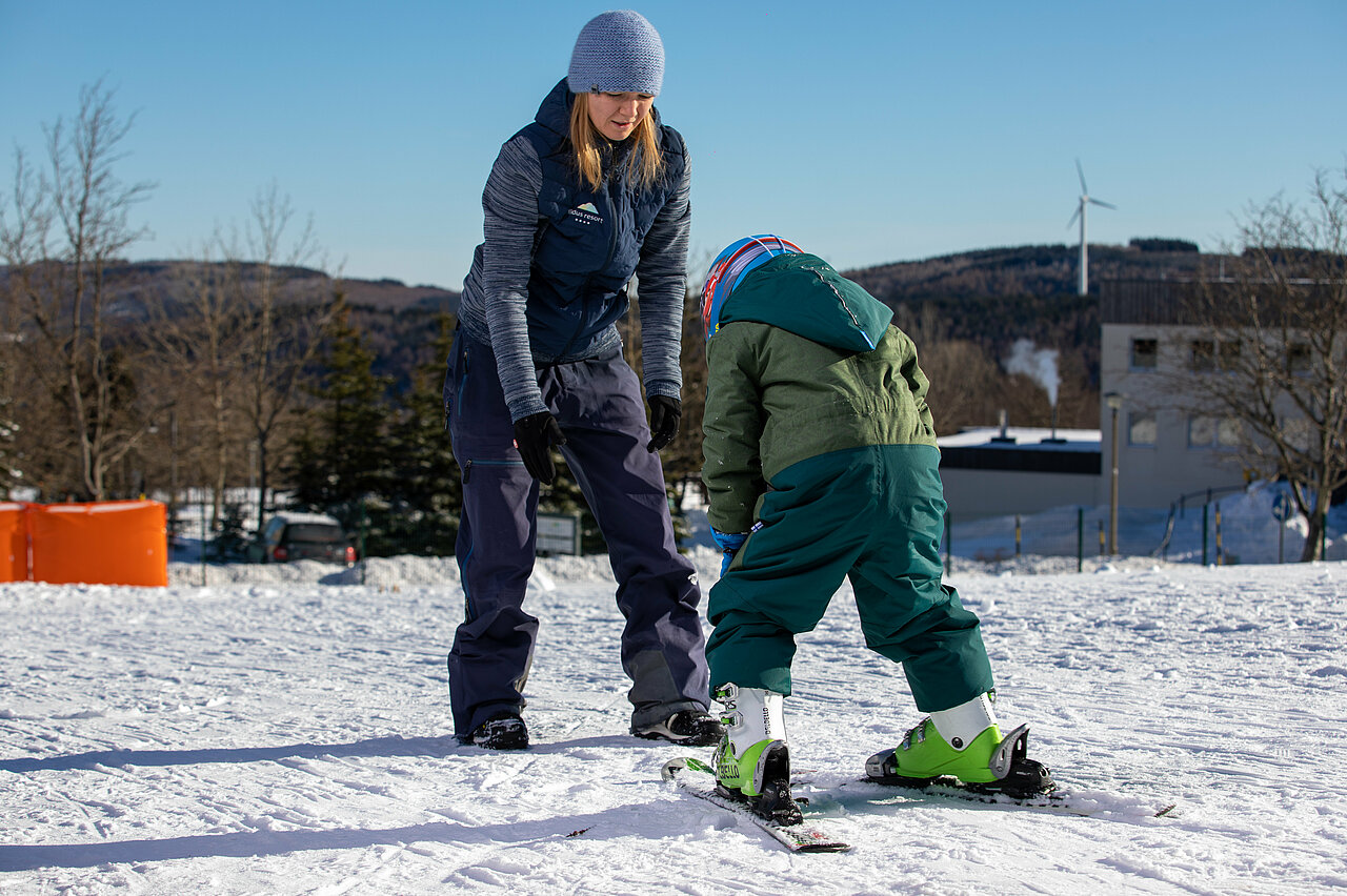 Skikurs für Kinder mit fachkundigem Personal im Elldus Resort
